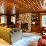 10 Little Cabin In The Woods