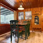 10 Little Cabin In The Woods